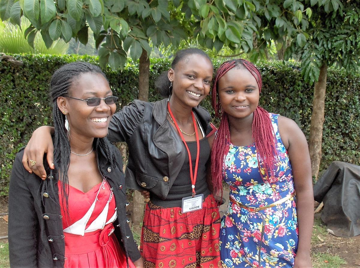 Beatrice with Ann and Doreen